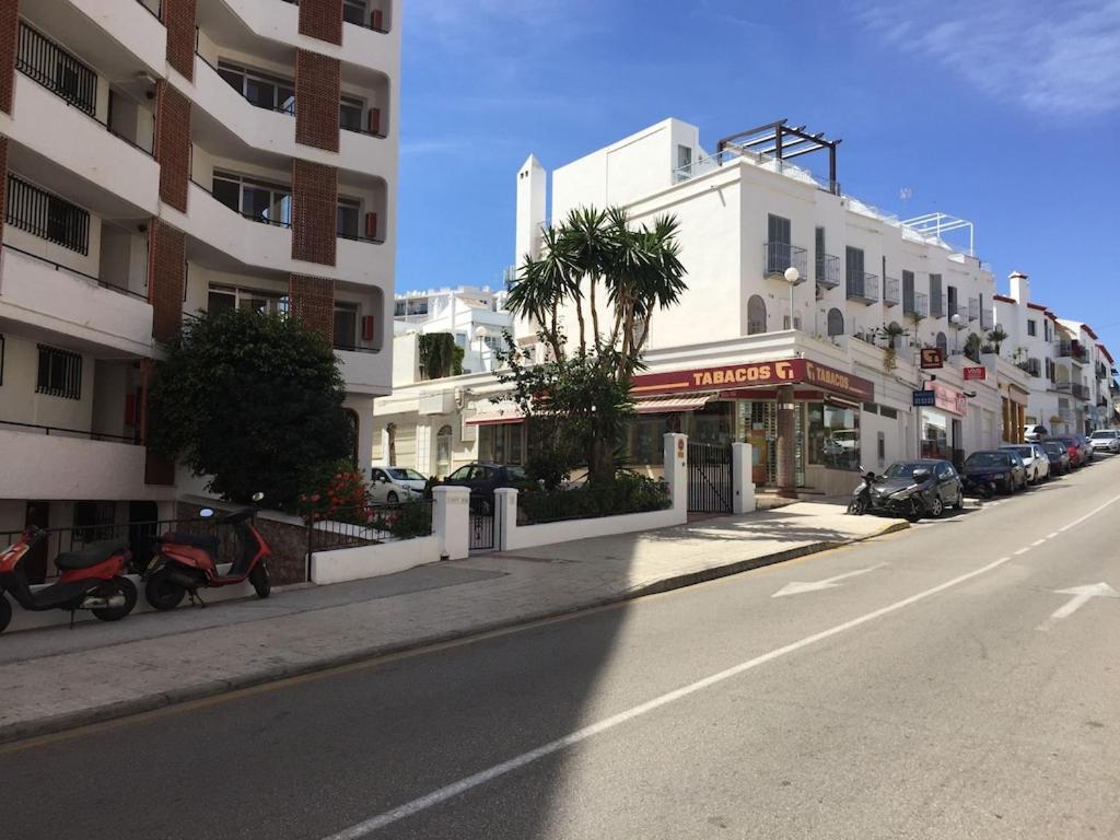 Edificio Verdemar - Stunning 1 Bed Apartment With Pool & Sea Views Nerja Extérieur photo