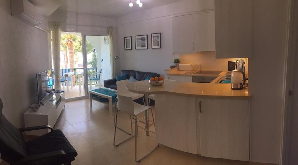 Edificio Verdemar - Stunning 1 Bed Apartment With Pool & Sea Views Nerja Extérieur photo
